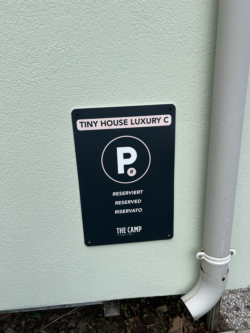 Tiny House Luxury C Parking Spot